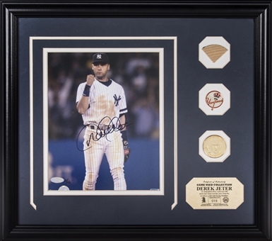 Derek Jeter Signed Photo With Game Used Bat Piece & Medallion In 18x16 Framed Display (Steiner)